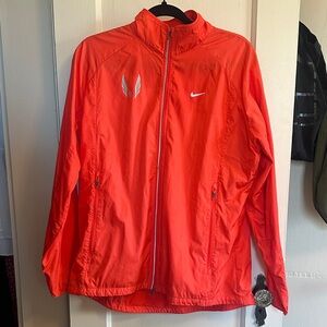Nike Women’s Vibrant Orange Windbreaker